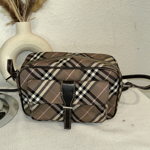 Authentic Burberry Blue Label crossbody bag - Picture 3 of 13